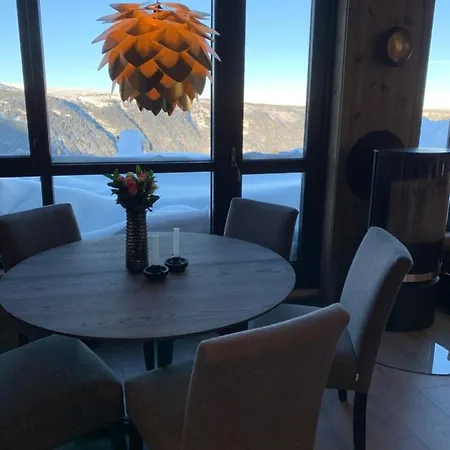 Gaustablikk Sportshytte Midt I Naturen リューカン